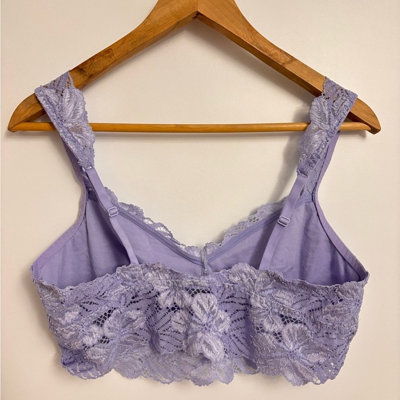 Aerie lilac lace adjustable peekaboo bralette, size large - Picture 2 of 9